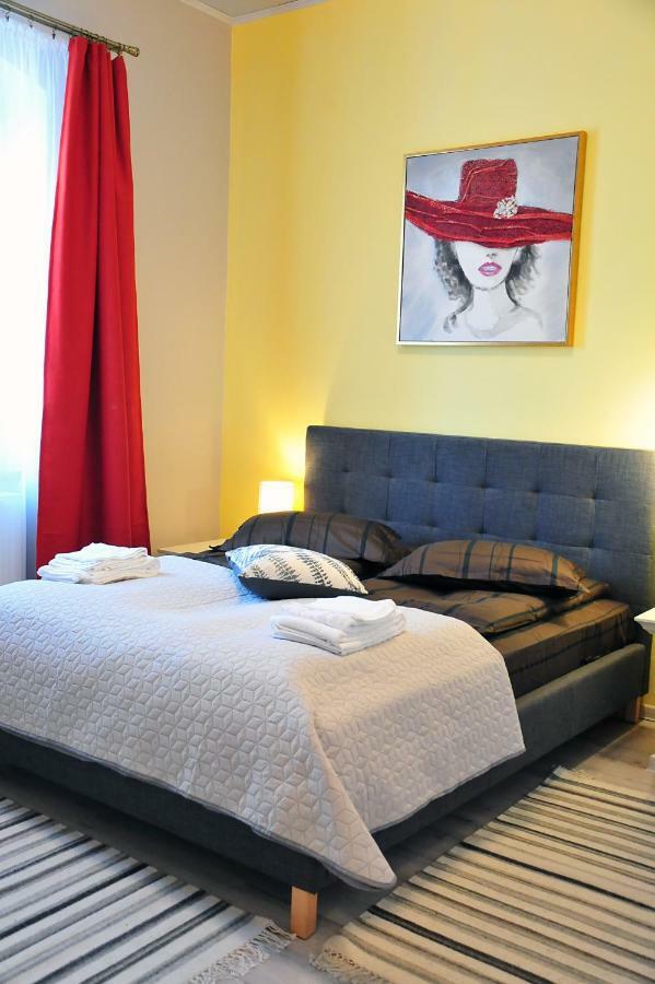 Ronis Apartments Сибиу Экстерьер фото
