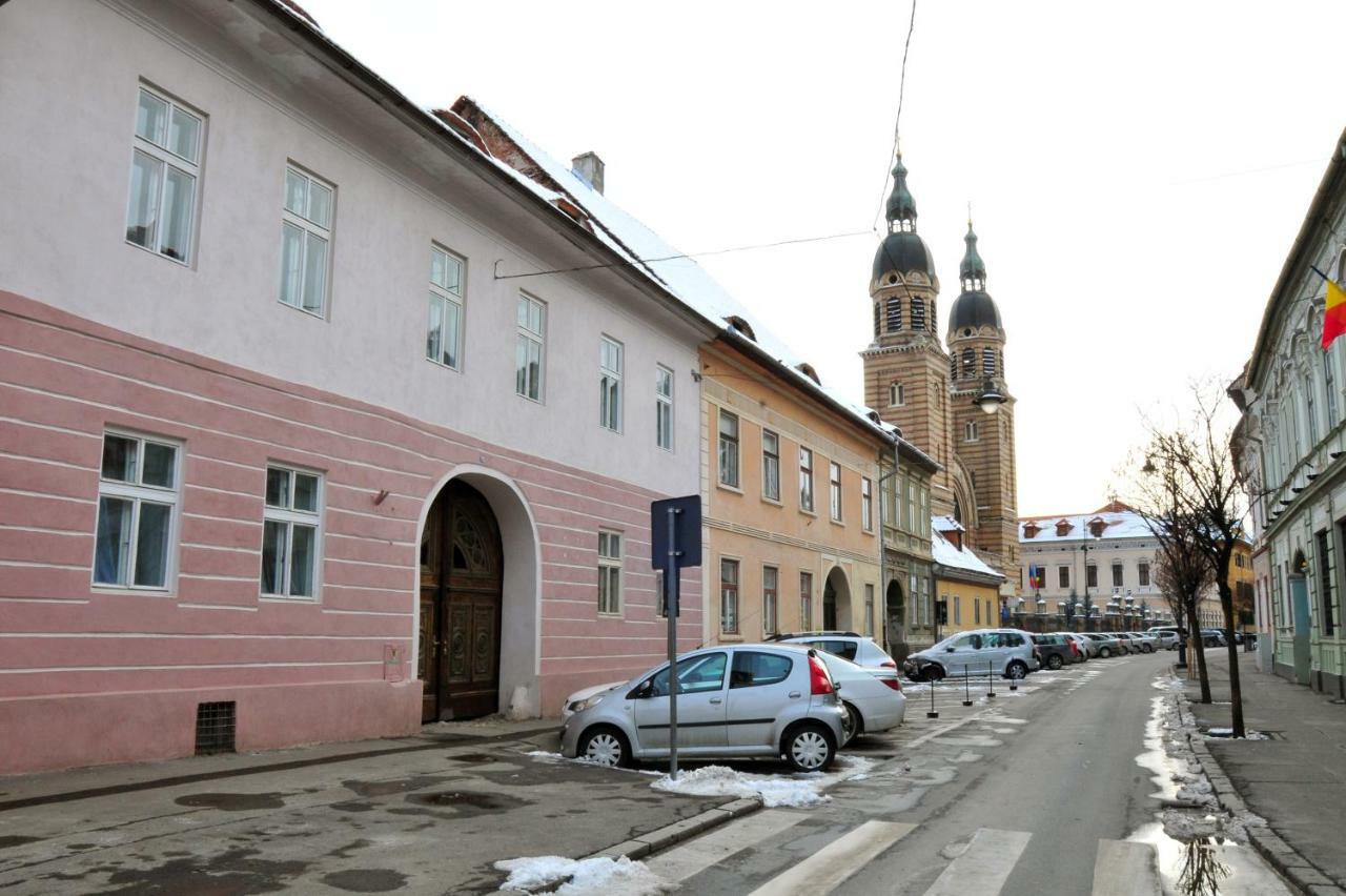 Ronis Apartments Сибиу Экстерьер фото